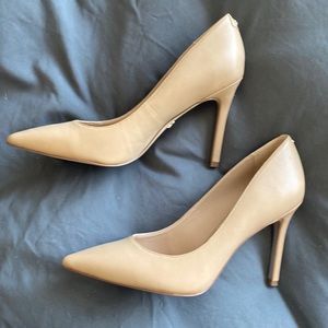 Sam Edelman nude heels